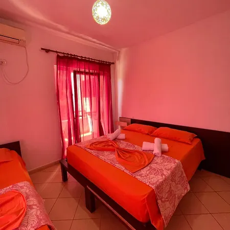 Kiara Golem (Tirana)